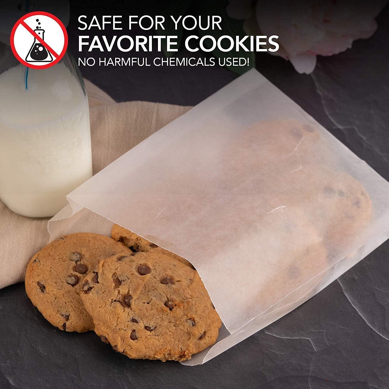 imagePaper Sandwich Bags Bulk Wax Paper 200 Pack 7 x 6 x 1 Wet Wax Paper Food Grade Grease Resistant Wax White Glassine Bags Paper Bags for Bakery Cookies Candy Snacks French Fries