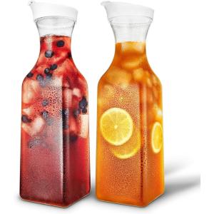 Plastic Juice Carafe with Lids (Set of 6) 50 oz Carafes for Mimosa Bar, Drink Pitcher with Lid, Water Bottle, Milk Container, Clear Beverage Containers for Fridge, Pantry Storage, Square Pitchers(Set of 2)